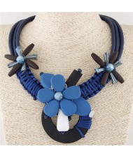 Artistic Wooden Flowers Weaving Pattern Three Layers Leather Necklace - Blue