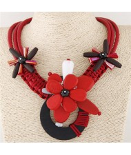 Artistic Wooden Flowers Weaving Pattern Three Layers Leather Necklace - Red