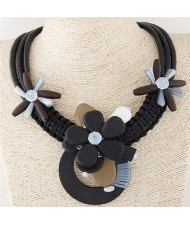 Artistic Wooden Flowers Weaving Pattern Three Layers Leather Necklace - Black