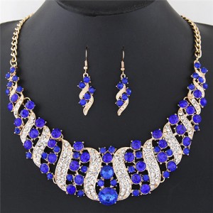 Flowers Inside Vines Design Rhinestone Fashion Necklace and Earrings Set - Blue