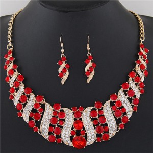 Flowers Inside Vines Design Rhinestone Fashion Necklace and Earrings Set - Red