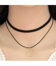 Hollow Alloy Flower Pendant Dual-layer Fashion Necklace - Golden