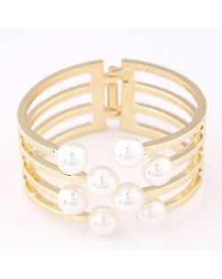 Elegant Pearls Decorated Hollow Alloy Fashion Bangle - Golden