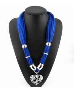 Hollow Floral Design Heart Pendant Fashion Scarf Necklace - Royal Blue