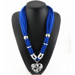 Hollow Floral Design Heart Pendant Fashion Scarf Necklace - Royal Blue