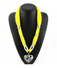 Hollow Floral Design Heart Pendant Fashion Scarf Necklace - Yellow