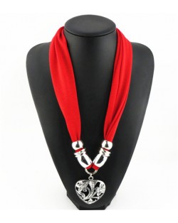 Hollow Floral Design Heart Pendant Fashion Scarf Necklace - Red