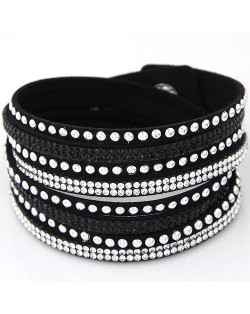 Rhinestone and Alloy Studs Embellished Multi-layer Leather Fashion Bracelet - Black