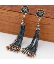 Vintage Daisy Pattern Tassel Beads Design Fashion Ear Studs
