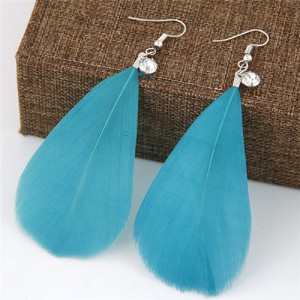 Elegant Feather Women Fashion Earrings - Blue