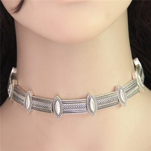 Punk Style Fashion Engraving Necklet