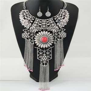 Hollow Pattern Chrysanthemum Theme with Tassel Chains Costume Necklace and Earrings Set - Silver