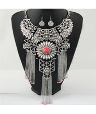 Hollow Pattern Chrysanthemum Theme with Tassel Chains Costume Necklace and Earrings Set - Silver