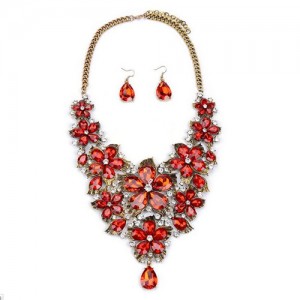 Cute Tiny Flowers Cluster Design Statement Necklace and Earrings Set - Red