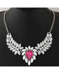 Shining Leaves and Flower Pendant Design Alloy Statement Necklace - Rose