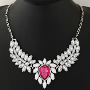 Shining Leaves and Flower Pendant Design Alloy Statement Necklace - Rose