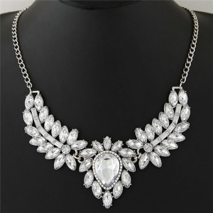 Shining Leaves and Flower Pendant Design Alloy Statement Necklace - White