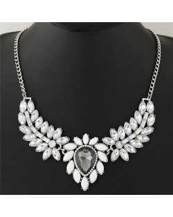 Shining Leaves and Flower Pendant Design Alloy Statement Necklace - Gray