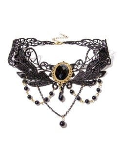 Vintage Hollow Floral Pattern with Black Peach Pendant Lace Fashion Necklet