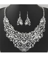 Rhinestone Deocrated Graceful Hollow Vines Design Chunky Fashion Necklace and Earrings Set - Silver