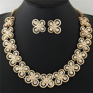 Rhinestones Inlaid Graceful Butterflies Pattern Statement Necklace and Earrings Set - Golden