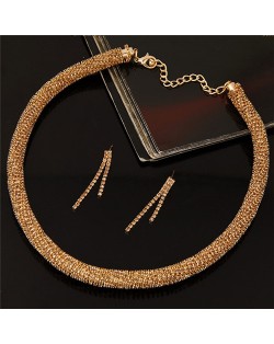 Rhinestones Inlaid Luxurious Royal Fashion Shining Necklace and Earrings Set - Champagne