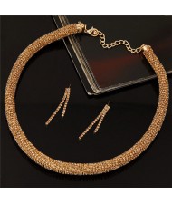 Rhinestones Inlaid Luxurious Royal Fashion Shining Necklace and Earrings Set - Champagne