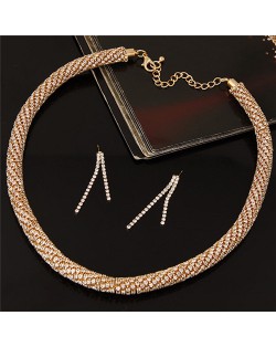 Rhinestones Inlaid Luxurious Royal Fashion Shining Necklace and Earrings Set - Golden White
