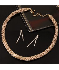 Rhinestones Inlaid Luxurious Royal Fashion Shining Necklace and Earrings Set - Golden White