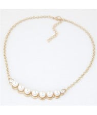 Pearl Inlaid Pea Pendant Design Alloy Fashion Costume Necklace