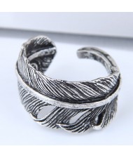 Vintage Feather Design Open Style High Fashion Ring