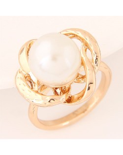 Pearl Inlaid Golden Flower Shape Fashion Ring