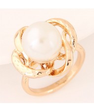 Pearl Inlaid Golden Flower Shape Fashion Ring