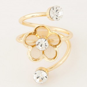 Rhinestone Inlaid Elegant Golden Flower Design Artistic Fashion Ring