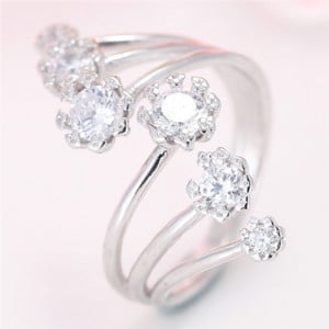 Korean Fashion Graceful Design Cubic Zirconia Inlaid Floral Ring - Silver