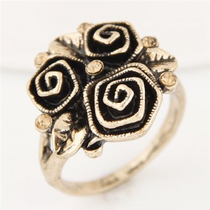Vintage Style Roses Golden Fashion Ring