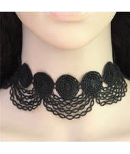 Hollow Floral and Tassel Design Black Lace Necklace
