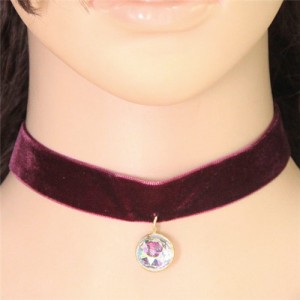 Shining Round Gem Pendant High Fashion Woolen Yarn Rope Necklace