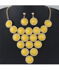 Resin Rounds Cluster Design Fashion Statement Necklace and Earrings Set - Yellow