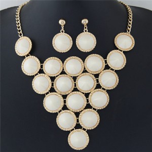 Resin Rounds Cluster Design Fashion Statement Necklace and Earrings Set - White