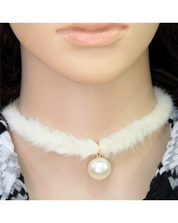 Pearl Pendant Artificial Mink Hair Short Fashion Necklace - White