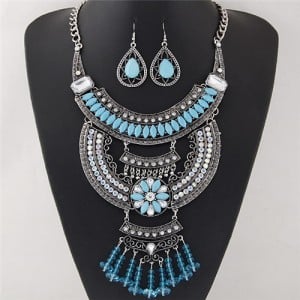 Resin Gems Embellished Dual Arches Floral and Waterdrops Design Necklace and Earrings Set - Blue