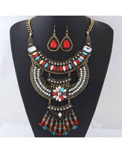 Resin Gems Embellished Dual Arches Floral and Waterdrops Design Necklace and Earrings Set - Red