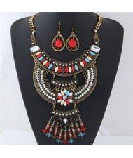 Resin Gems Embellished Dual Arches Floral and Waterdrops Design Necklace and Earrings Set - Red