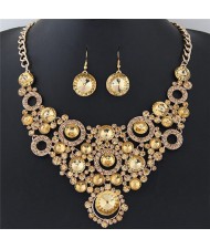 Shining Flower Hoops Cluster Chunky Fashion Necklace and Earrings Set - Golden