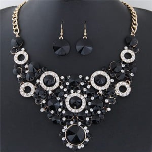 Shining Flower Hoops Cluster Chunky Fashion Necklace and Earrings Set - Black