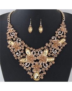 Wealthy Hollow Flowers and Vines Design Luxurious Necklace and Earrings Set - Champagne
