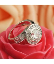 Rhinestone and Cubic Zirconia Inlaid Rould Fashion Platinum Plated Ring