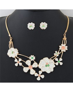 Rhinestone Inlaid Oil Spot Glazed Sweet White Flowers Costume Necklace and Earrings Set