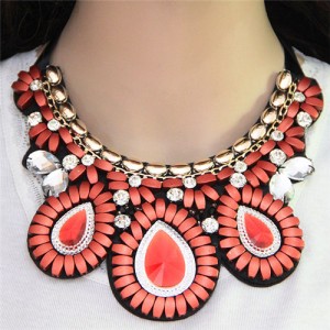 Glass Gems Embellished Bohemian Fashion Triple Flowers Design Chunky Ribbon Necklace - Pink